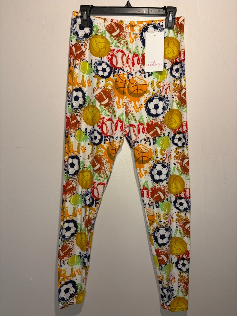Leggings Park NWT Sports Balls Leggings Baseball Soccer Basketball Football  L